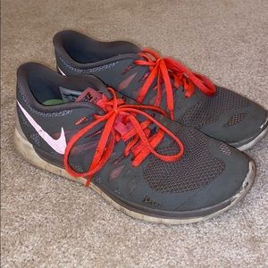 Grey and Coral Nike Tennis Shoes